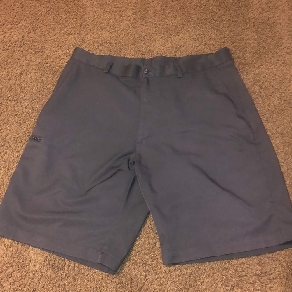 Golf shorts